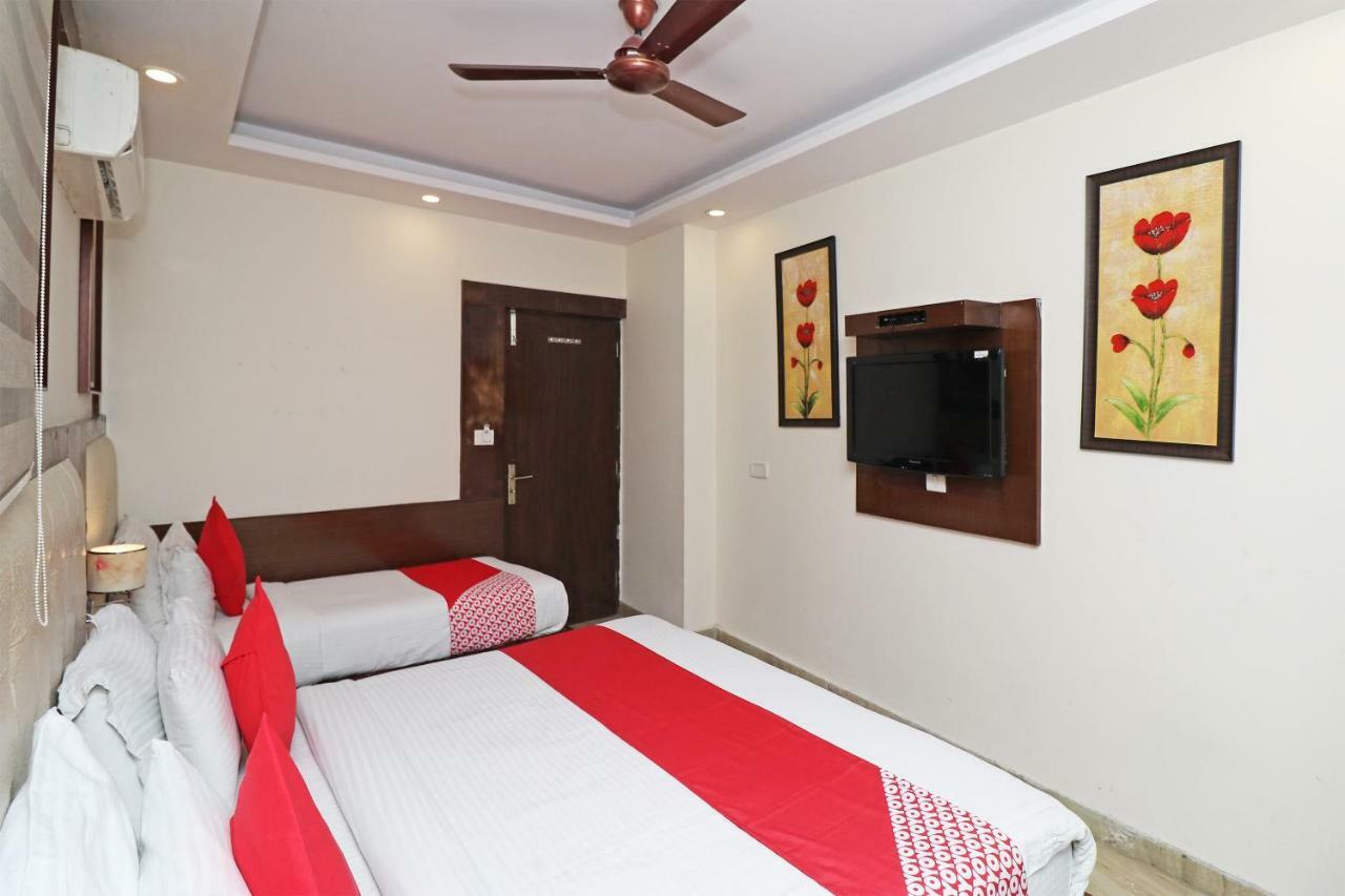 Oyo 30698 Hari Om Guest House Jadabpur Экстерьер фото