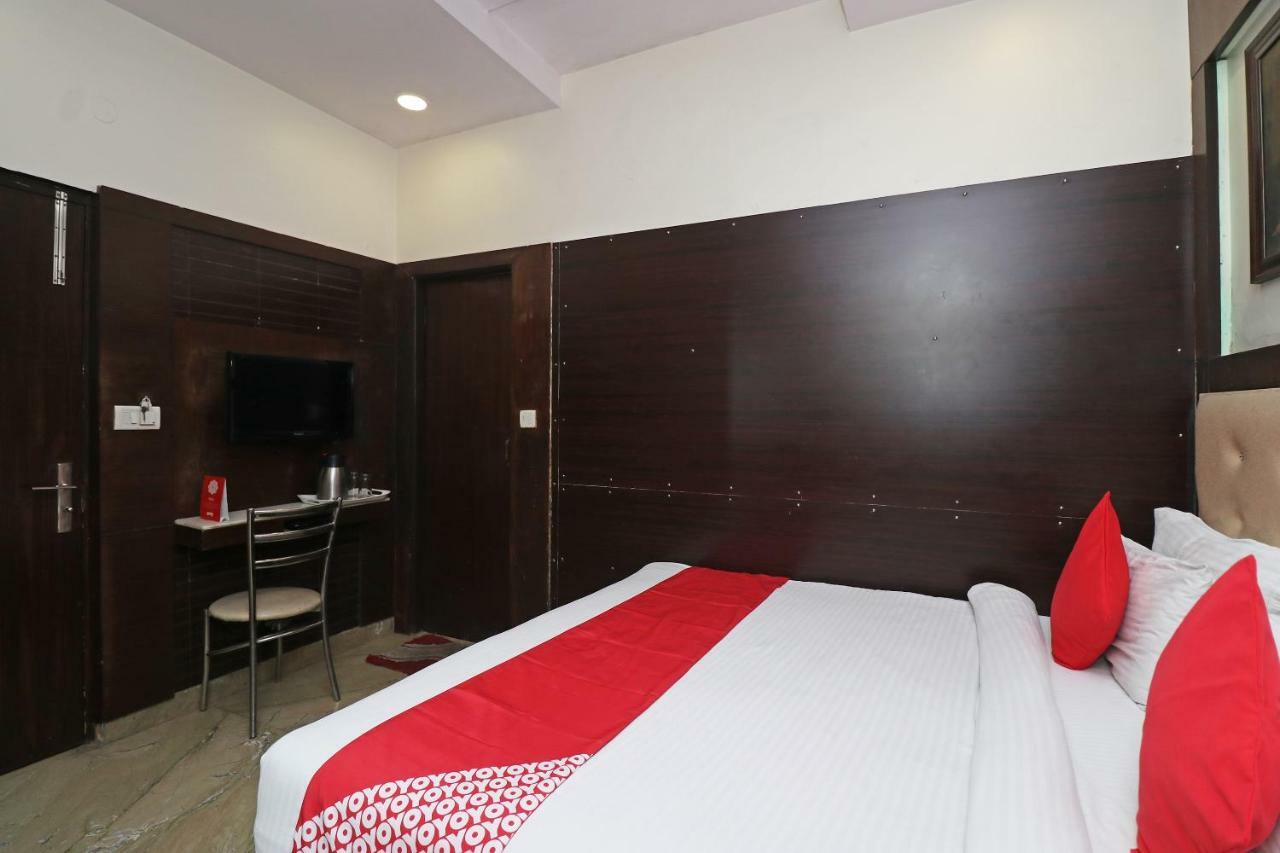 Oyo 30698 Hari Om Guest House Jadabpur Экстерьер фото