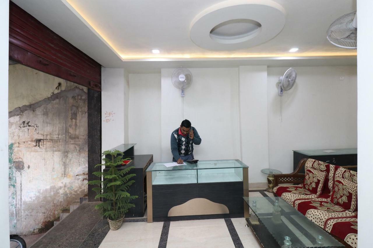 Oyo 30698 Hari Om Guest House Jadabpur Экстерьер фото