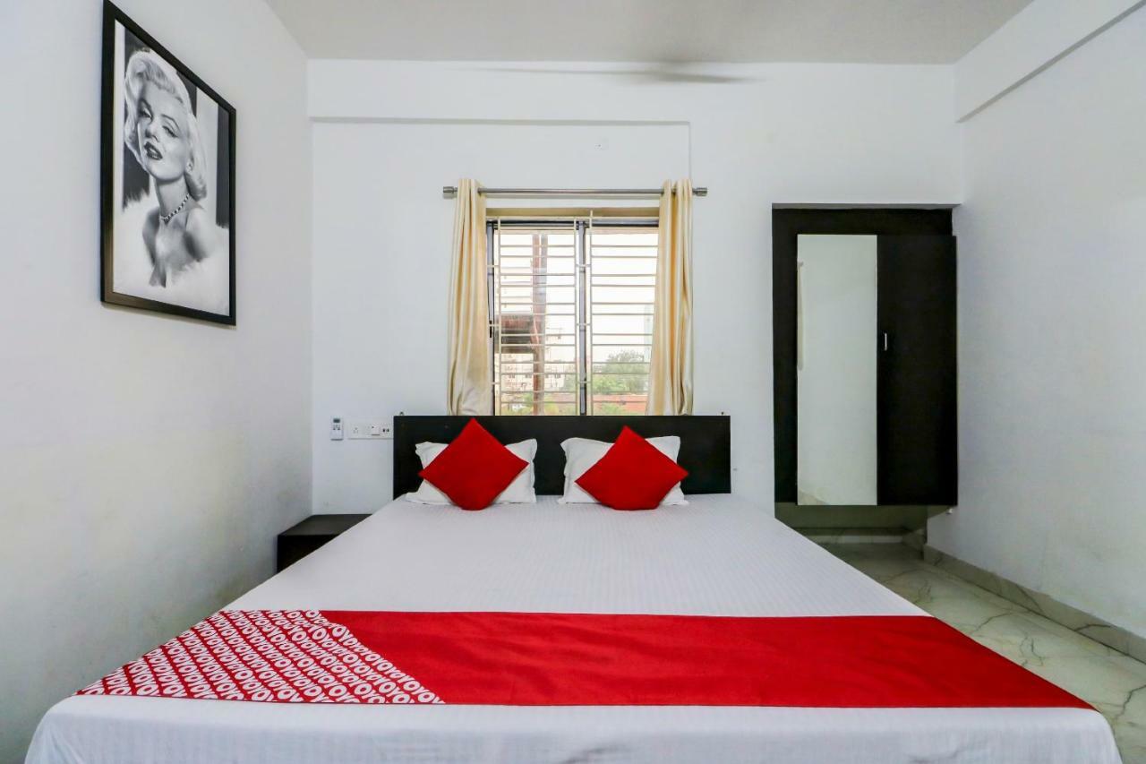 Oyo 30698 Hari Om Guest House Jadabpur Экстерьер фото